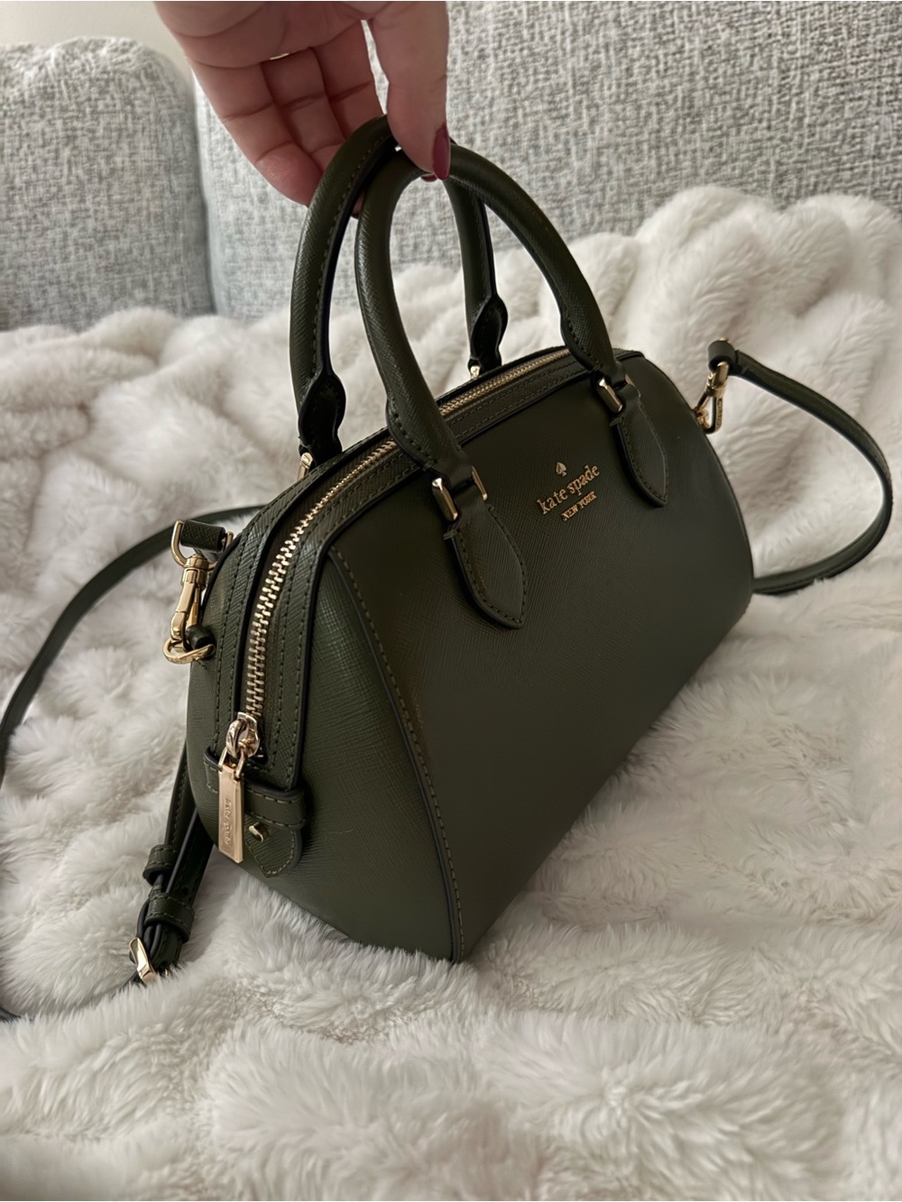 kate spade olive green crossbody satchel with gold hardware - Picture 4 of 7